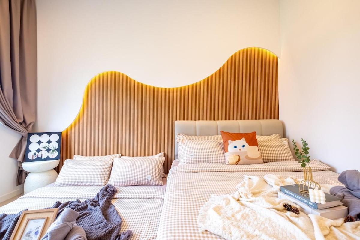 Kids Friendly At Riana Dutamas Apartemen *